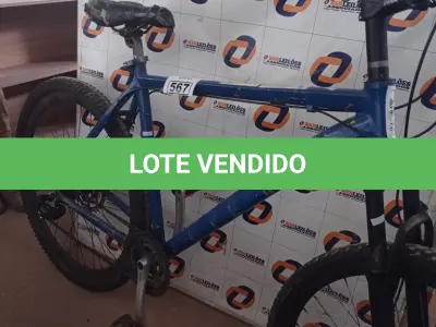 LOTE 567 - 01 BICICLETA ARO 29. (NO ESTADO) ATENÇÃO! FAZER A VISITAÇÃO ANTES DE ARREMATAR, NÃO SABEMOS SE FUNCIONA. LEILÃO NÃO TEM GARANTIA E NEM DEVOLUÇÃO, SUJEITO A POSSÍVEIS AVARIAS VISÍVEIS/OCULTAS E/OU AUSÊNCIA DE COMPONENTES.