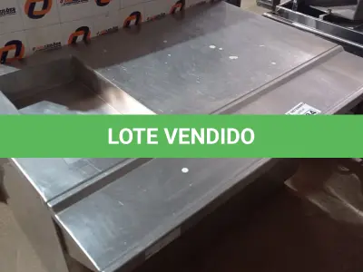 LOTE 534 - 01 BALCÃO EM INOX COM 01 CUBA. (NO ESTADO) ATENÇÃO! FAZER A VISITAÇÃO ANTES DE ARREMATAR, NÃO SABEMOS SE FUNCIONA. LEILÃO NÃO TEM GARANTIA E NEM DEVOLUÇÃO, SUJEITO A POSSÍVEIS AVARIAS VISÍVEIS/OCULTAS E/OU AUSÊNCIA DE COMPONENTES.