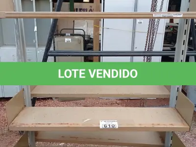 LOTE 610 - 01 ESTANTE EM AÇO COM 07 PRATELEIRAS. (NO ESTADO) ATENÇÃO! FAZER A VISITAÇÃO ANTES DE ARREMATAR, NÃO SABEMOS SE FUNCIONA. LEILÃO NÃO TEM GARANTIA E NEM DEVOLUÇÃO, SUJEITO A POSSÍVEIS AVARIAS VISÍVEIS/OCULTAS E/OU AUSÊNCIA DE COMPONENTES.