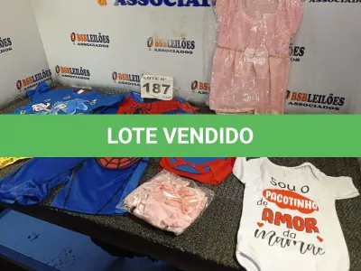 LOTE 187 - 07 – PEÇAS DE ROUPAS FEMININAS (NO ESTADO, NÃO SABEMOS SE FUNCIONA. LEILÃO NÃO TEM GARANTIA E NEM DEVOLUÇÃO, SUJEITO A POSSÍVEIS AVARIAS VISÍVEIS/OCULTAS E/OU AUSÊNCIA DE COMPONENTES)