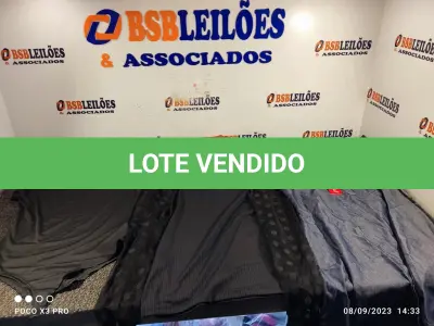 LOTE 129 - 10 – PEÇAS DE ROUPAS FEMININAS DIVERSAS (NO ESTADO, NÃO SABEMOS SE FUNCIONA. LEILÃO NÃO TEM GARANTIA E NEM DEVOLUÇÃO, SUJEITO A POSSÍVEIS AVARIAS VISÍVEIS/OCULTAS E/OU AUSÊNCIA DE COMPONENTES)