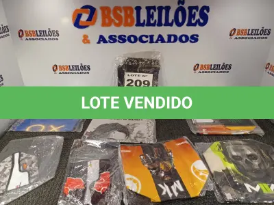 LOTE 209 - 01 - CAPAS CONSOLE (NO ESTADO, NÃO SABEMOS SE FUNCIONA. LEILÃO NÃO TEM GARANTIA E NEM DEVOLUÇÃO, SUJEITO A POSSÍVEIS AVARIAS VISÍVEIS/OCULTAS E/OU AUSÊNCIA DE COMPONENTES)