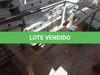 LOTE 640 - 01 CARRINHO PARA TRANSPORTE DE CARGAS COM AVARIAS. (NO ESTADO) ATENÇÃO! FAZER A VISITAÇÃO ANTES DE ARREMATAR, NÃO SABEMOS SE FUNCIONA. LEILÃO NÃO TEM GARANTIA E NEM DEVOLUÇÃO, SUJEITO A POSSÍVEIS AVARIAS VISÍVEIS/OCULTAS E/OU AUSÊNCIA DE COMPONENTES.