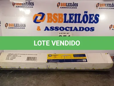 LOTE 051 - 01 – TENDA GAZEBO 2,0 X2,0 (NO ESTADO, NÃO SABEMOS SE FUNCIONA. LEILÃO NÃO TEM GARANTIA E NEM DEVOLUÇÃO, SUJEITO A POSSÍVEIS AVARIAS VISÍVEIS/OCULTAS E/OU AUSÊNCIA DE COMPONENTES)