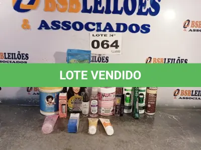 LOTE 064 - 20 – COSMÉTICOS DIVERSOS (NO ESTADO, NÃO SABEMOS SE FUNCIONA. LEILÃO NÃO TEM GARANTIA E NEM DEVOLUÇÃO, SUJEITO A POSSÍVEIS AVARIAS VISÍVEIS/OCULTAS E/OU AUSÊNCIA DE COMPONENTES)