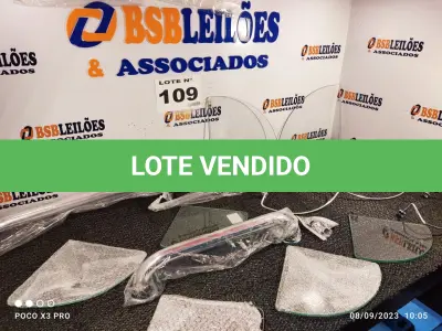 LOTE 109 - 10 – ITENS DE BANHEIRO (NO ESTADO, NÃO SABEMOS SE FUNCIONA. LEILÃO NÃO TEM GARANTIA E NEM DEVOLUÇÃO, SUJEITO A POSSÍVEIS AVARIAS VISÍVEIS/OCULTAS E/OU AUSÊNCIA DE COMPONENTES)
