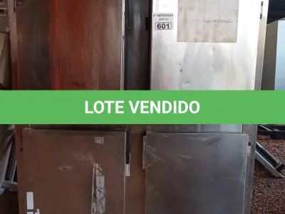LOTE 601 - 01 GELADEIRA INDUSTRIAL EM INOX. (NO ESTADO) ATENÇÃO! FAZER A VISITAÇÃO ANTES DE ARREMATAR, NÃO SABEMOS SE FUNCIONA. LEILÃO NÃO TEM GARANTIA E NEM DEVOLUÇÃO, SUJEITO A POSSÍVEIS AVARIAS VISÍVEIS/OCULTAS E/OU AUSÊNCIA DE COMPONENTES.