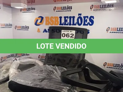 LOTE 062 - 01 - CADEIRA DE ESCRITÓRIO TELADA (NO ESTADO, NÃO SABEMOS SE FUNCIONA. LEILÃO NÃO TEM GARANTIA E NEM DEVOLUÇÃO, SUJEITO A POSSÍVEIS AVARIAS VISÍVEIS/OCULTAS E/OU AUSÊNCIA DE COMPONENTES)
