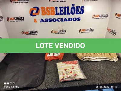 LOTE 115 - 10 – ITENS DE ENXOVAL DIVERSOS (NO ESTADO, NÃO SABEMOS SE FUNCIONA. LEILÃO NÃO TEM GARANTIA E NEM DEVOLUÇÃO, SUJEITO A POSSÍVEIS AVARIAS VISÍVEIS/OCULTAS E/OU AUSÊNCIA DE COMPONENTES)