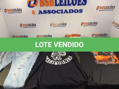 LOTE 227 - 13 – PEÇAS DE ROUPAS MASCULINAS DIVERSAS (NO ESTADO, NÃO SABEMOS SE FUNCIONA. LEILÃO NÃO TEM GARANTIA E NEM DEVOLUÇÃO, SUJEITO A POSSÍVEIS AVARIAS VISÍVEIS/OCULTAS E/OU AUSÊNCIA DE COMPONENTES)