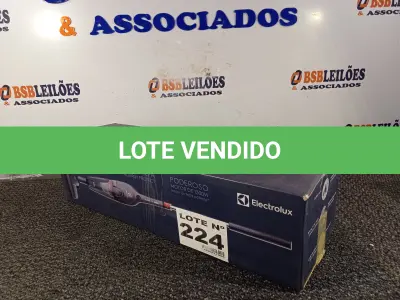 LOTE 224 - 01 - ASPIRADOR VERTICAL POWERSPEED ULTRA ELECTROLUX (NO ESTADO, NÃO SABEMOS SE FUNCIONA. LEILÃO NÃO TEM GARANTIA E NEM DEVOLUÇÃO, SUJEITO A POSSÍVEIS AVARIAS VISÍVEIS/OCULTAS E/OU AUSÊNCIA DE COMPONENTES)