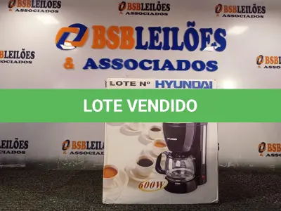 LOTE 177 - 01 - CAFETEIRA ELÉTRICA HYUNDAI P/ 12 XICARAS (NO ESTADO, NÃO SABEMOS SE FUNCIONA. LEILÃO NÃO TEM GARANTIA E NEM DEVOLUÇÃO, SUJEITO A POSSÍVEIS AVARIAS VISÍVEIS/OCULTAS E/OU AUSÊNCIA DE COMPONENTES)