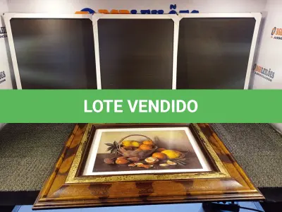 LOTE 175 - 04 – GRAVURAS COM MOLDURAS (NO ESTADO, NÃO SABEMOS SE FUNCIONA. LEILÃO NÃO TEM GARANTIA E NEM DEVOLUÇÃO, SUJEITO A POSSÍVEIS AVARIAS VISÍVEIS/OCULTAS E/OU AUSÊNCIA DE COMPONENTES)
