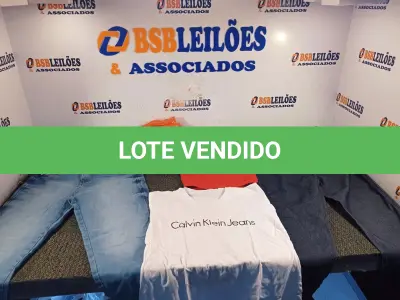LOTE 138 - 10 – PEÇAS DE ROUPAS FEMININAS DIVERSAS (NO ESTADO, NÃO SABEMOS SE FUNCIONA. LEILÃO NÃO TEM GARANTIA E NEM DEVOLUÇÃO, SUJEITO A POSSÍVEIS AVARIAS VISÍVEIS/OCULTAS E/OU AUSÊNCIA DE COMPONENTES)