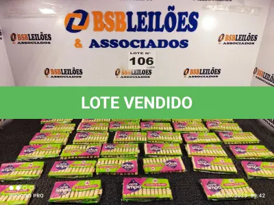 LOTE 106 - 1200 - PRENDEDORES DE MADEIRA (NO ESTADO, NÃO SABEMOS SE FUNCIONA. LEILÃO NÃO TEM GARANTIA E NEM DEVOLUÇÃO, SUJEITO A POSSÍVEIS AVARIAS VISÍVEIS/OCULTAS E/OU AUSÊNCIA DE COMPONENTES)