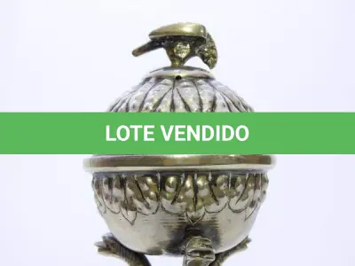 LOTE 015 - CENTRO DE MESA BOLIVIANO EM METAL, 22 CM DE ALTURA (NO ESTADO)