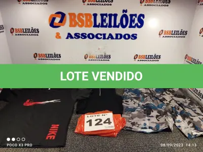 LOTE 124 - 10 – PEÇAS DE ROUPAS INFANTIL DIVERSAS (NO ESTADO, NÃO SABEMOS SE FUNCIONA. LEILÃO NÃO TEM GARANTIA E NEM DEVOLUÇÃO, SUJEITO A POSSÍVEIS AVARIAS VISÍVEIS/OCULTAS E/OU AUSÊNCIA DE COMPONENTES)