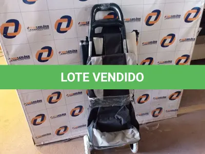 LOTE 176 - 02 - CARRINHOS DE FEIRA DOBRÁVEL (NO ESTADO, NÃO SABEMOS SE FUNCIONA. LEILÃO NÃO TEM GARANTIA E NEM DEVOLUÇÃO, SUJEITO A POSSÍVEIS AVARIAS VISÍVEIS/OCULTAS E/OU AUSÊNCIA DE COMPONENTES)