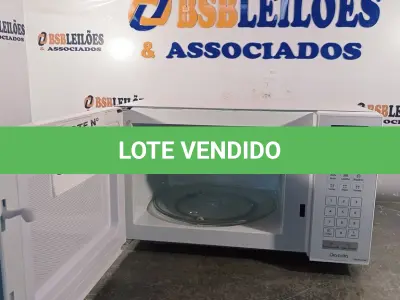 LOTE 060 - 01 - MICRO-ONDAS PANASONIC 21 LITROS 110VOLTS (NO ESTADO, NÃO SABEMOS SE FUNCIONA. LEILÃO NÃO TEM GARANTIA E NEM DEVOLUÇÃO, SUJEITO A POSSÍVEIS AVARIAS VISÍVEIS/OCULTAS E/OU AUSÊNCIA DE COMPONENTES)