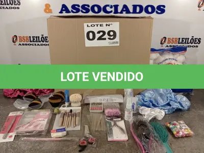 LOTE 029 - 30 - ITENS CUIDADOS PESSOAL DIVERSOS (NO ESTADO, NÃO SABEMOS SE FUNCIONA. LEILÃO NÃO TEM GARANTIA E NEM DEVOLUÇÃO, SUJEITO A POSSÍVEIS AVARIAS VISÍVEIS/OCULTAS E/OU AUSÊNCIA DE COMPONENTES)
