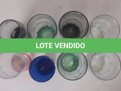 LOTE 019 - LOTE COM 8 COPOS COLECIONÁVEIS COCA COLA (NO ESTADO)