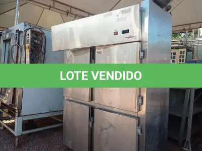 LOTE 642 - 01 GELADEIRA INDUSTRIAL EM INOX. (NO ESTADO) ATENÇÃO! FAZER A VISITAÇÃO ANTES DE ARREMATAR, NÃO SABEMOS SE FUNCIONA. LEILÃO NÃO TEM GARANTIA E NEM DEVOLUÇÃO, SUJEITO A POSSÍVEIS AVARIAS VISÍVEIS/OCULTAS E/OU AUSÊNCIA DE COMPONENTES.