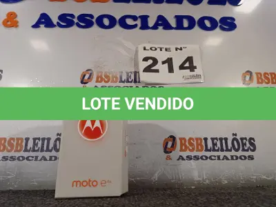 LOTE 214 - 01 - CELULAR MOTOROLA MOTO E6S 64GB 4G TELA 6.1 4GB RAM (NO ESTADO, NÃO SABEMOS SE FUNCIONA. LEILÃO NÃO TEM GARANTIA E NEM DEVOLUÇÃO, SUJEITO A POSSÍVEIS AVARIAS VISÍVEIS/OCULTAS E/OU AUSÊNCIA DE COMPONENTES)