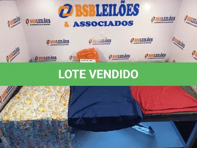 LOTE 138 - 10 – PEÇAS DE ROUPAS FEMININAS DIVERSAS (NO ESTADO, NÃO SABEMOS SE FUNCIONA. LEILÃO NÃO TEM GARANTIA E NEM DEVOLUÇÃO, SUJEITO A POSSÍVEIS AVARIAS VISÍVEIS/OCULTAS E/OU AUSÊNCIA DE COMPONENTES)