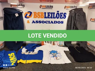 LOTE 102 - 12 – PEÇAS DE ROUPAS INFANTIL DIVERSAS (NO ESTADO, NÃO SABEMOS SE FUNCIONA. LEILÃO NÃO TEM GARANTIA E NEM DEVOLUÇÃO, SUJEITO A POSSÍVEIS AVARIAS VISÍVEIS/OCULTAS E/OU AUSÊNCIA DE COMPONENTES)