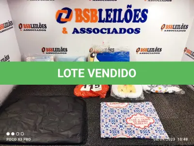 LOTE 115 - 10 – ITENS DE ENXOVAL DIVERSOS (NO ESTADO, NÃO SABEMOS SE FUNCIONA. LEILÃO NÃO TEM GARANTIA E NEM DEVOLUÇÃO, SUJEITO A POSSÍVEIS AVARIAS VISÍVEIS/OCULTAS E/OU AUSÊNCIA DE COMPONENTES)