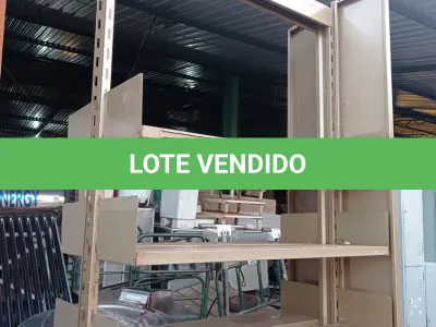 LOTE 612 - 01 ESTANTE EM AÇO COM 10 PRATELEIRAS. (NO ESTADO) ATENÇÃO! FAZER A VISITAÇÃO ANTES DE ARREMATAR, NÃO SABEMOS SE FUNCIONA. LEILÃO NÃO TEM GARANTIA E NEM DEVOLUÇÃO, SUJEITO A POSSÍVEIS AVARIAS VISÍVEIS/OCULTAS E/OU AUSÊNCIA DE COMPONENTES.