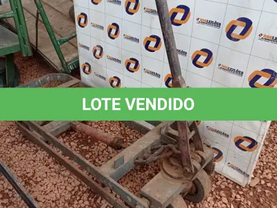 LOTE 619 - 01 CARRINHO PARA TRANSPORTE DE CARGAS COM AVARIAS. (NO ESTADO) ATENÇÃO! FAZER A VISITAÇÃO ANTES DE ARREMATAR, NÃO SABEMOS SE FUNCIONA. LEILÃO NÃO TEM GARANTIA E NEM DEVOLUÇÃO, SUJEITO A POSSÍVEIS AVARIAS VISÍVEIS/OCULTAS E/OU AUSÊNCIA DE COMPONENTES.