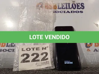 LOTE 222 - 01 - SAMSUNG GALAXY S8 64GB (NO ESTADO, NÃO SABEMOS SE FUNCIONA. LEILÃO NÃO TEM GARANTIA E NEM DEVOLUÇÃO, SUJEITO A POSSÍVEIS AVARIAS VISÍVEIS/OCULTAS E/OU AUSÊNCIA DE COMPONENTES)