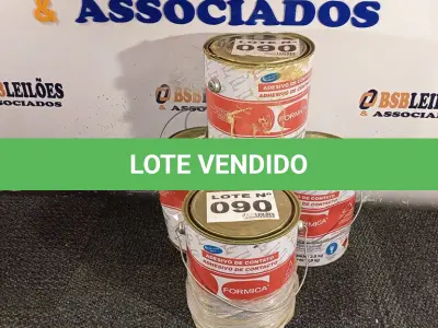LOTE 090 - 04 - LATAS ADESIVO DE CONTATO FORMICA (NO ESTADO, NÃO SABEMOS SE FUNCIONA. LEILÃO NÃO TEM GARANTIA E NEM DEVOLUÇÃO, SUJEITO A POSSÍVEIS AVARIAS VISÍVEIS/OCULTAS E/OU AUSÊNCIA DE COMPONENTES)