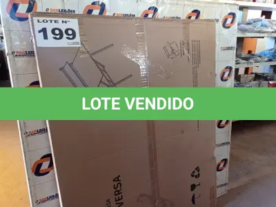 LOTE 199 - 01 – MESA DE ESCRITÓRIO (NO ESTADO, NÃO SABEMOS SE FUNCIONA. LEILÃO NÃO TEM GARANTIA E NEM DEVOLUÇÃO, SUJEITO A POSSÍVEIS AVARIAS VISÍVEIS/OCULTAS E/OU AUSÊNCIA DE COMPONENTES)
