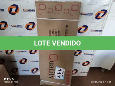LOTE 117 - 01- APARADOR MONACO (NO ESTADO, NÃO SABEMOS SE FUNCIONA. LEILÃO NÃO TEM GARANTIA E NEM DEVOLUÇÃO, SUJEITO A POSSÍVEIS AVARIAS VISÍVEIS/OCULTAS E/OU AUSÊNCIA DE COMPONENTES)