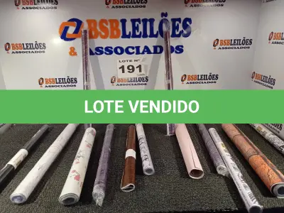 LOTE 191 - 13 – PAPEIS DE PAREDE DIVERSOS (NO ESTADO, NÃO SABEMOS SE FUNCIONA. LEILÃO NÃO TEM GARANTIA E NEM DEVOLUÇÃO, SUJEITO A POSSÍVEIS AVARIAS VISÍVEIS/OCULTAS E/OU AUSÊNCIA DE COMPONENTES)