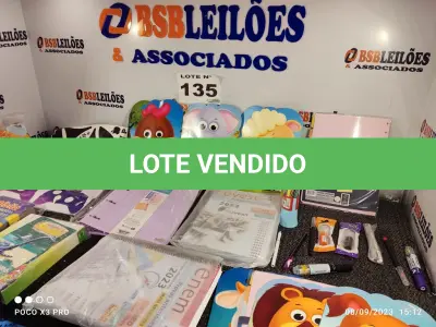 LOTE 135 - 30 – ITENS DE PAPELARIA DIVERSOS (NO ESTADO, NÃO SABEMOS SE FUNCIONA. LEILÃO NÃO TEM GARANTIA E NEM DEVOLUÇÃO, SUJEITO A POSSÍVEIS AVARIAS VISÍVEIS/OCULTAS E/OU AUSÊNCIA DE COMPONENTES)