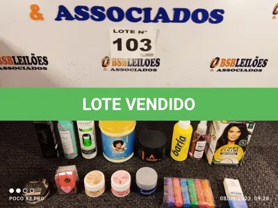LOTE 103 - 20 – COSMÉTICOS DIVERSOS (NO ESTADO, NÃO SABEMOS SE FUNCIONA. LEILÃO NÃO TEM GARANTIA E NEM DEVOLUÇÃO, SUJEITO A POSSÍVEIS AVARIAS VISÍVEIS/OCULTAS E/OU AUSÊNCIA DE COMPONENTES)