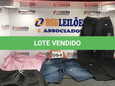 LOTE 084 - 10 – PEÇAS DE ROUPAS MASCULINAS DIVERSAS (NO ESTADO, NÃO SABEMOS SE FUNCIONA. LEILÃO NÃO TEM GARANTIA E NEM DEVOLUÇÃO, SUJEITO A POSSÍVEIS AVARIAS VISÍVEIS/OCULTAS E/OU AUSÊNCIA DE COMPONENTES)