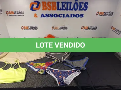 LOTE 207 - 15 – PEÇAS DE ROUPAS FEMININAS DIVERSAS (NO ESTADO, NÃO SABEMOS SE FUNCIONA. LEILÃO NÃO TEM GARANTIA E NEM DEVOLUÇÃO, SUJEITO A POSSÍVEIS AVARIAS VISÍVEIS/OCULTAS E/OU AUSÊNCIA DE COMPONENTES)