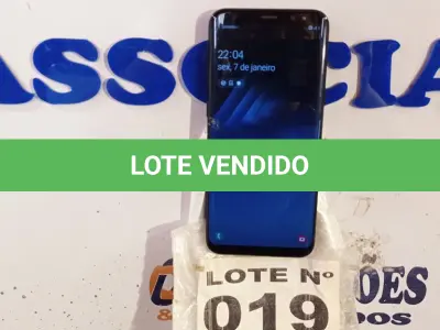 LOTE 019 - 01 - SAMSUNG GALAXY S8 PLUS (NO ESTADO, NÃO SABEMOS SE FUNCIONA. LEILÃO NÃO TEM GARANTIA E NEM DEVOLUÇÃO, SUJEITO A POSSÍVEIS AVARIAS VISÍVEIS/OCULTAS E/OU AUSÊNCIA DE COMPONENTES)