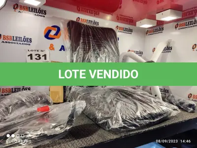 LOTE 131 - 01 – CADEIRA DE ESCRITÓRIO (NO ESTADO, NÃO SABEMOS SE FUNCIONA. LEILÃO NÃO TEM GARANTIA E NEM DEVOLUÇÃO, SUJEITO A POSSÍVEIS AVARIAS VISÍVEIS/OCULTAS E/OU AUSÊNCIA DE COMPONENTES)