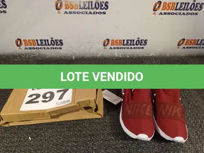LOTE 297 - 02 – PARES DE CALÇADOS FEMININOS Nº 37 (NO ESTADO, NÃO SABEMOS SE FUNCIONA. LEILÃO NÃO TEM GARANTIA E NEM DEVOLUÇÃO, SUJEITO A POSSÍVEIS AVARIAS VISÍVEIS/OCULTAS E/OU AUSÊNCIA DE COMPONENTES)