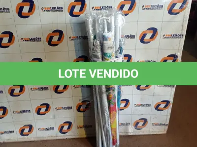 LOTE 286 - 08 – GUARDA SOL (NO ESTADO, NÃO SABEMOS SE FUNCIONA. LEILÃO NÃO TEM GARANTIA E NEM DEVOLUÇÃO, SUJEITO A POSSÍVEIS AVARIAS VISÍVEIS/OCULTAS E/OU AUSÊNCIA DE COMPONENTES)