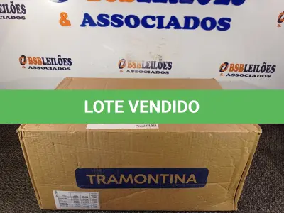 LOTE 361 - 01 - JOGO DE PANELA TRAMONTINA 15 PEÇAS (NO ESTADO, NÃO SABEMOS SE FUNCIONA. LEILÃO NÃO TEM GARANTIA E NEM DEVOLUÇÃO, SUJEITO A POSSÍVEIS AVARIAS VISÍVEIS/OCULTAS E/OU AUSÊNCIA DE COMPONENTES)