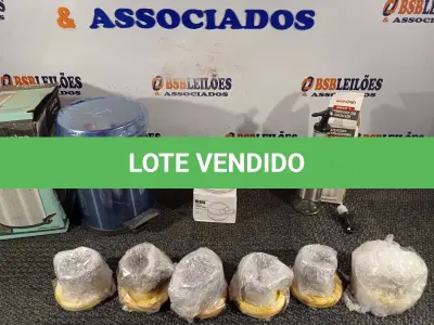 LOTE 256 - 11 - ITENS DOMÉSTICOS DIVERSOS (NO ESTADO, NÃO SABEMOS SE FUNCIONA. LEILÃO NÃO TEM GARANTIA E NEM DEVOLUÇÃO, SUJEITO A POSSÍVEIS AVARIAS VISÍVEIS/OCULTAS E/OU AUSÊNCIA DE COMPONENTES)