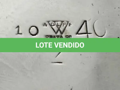LOTE 165 - LOTE COM VINTE PEÇAS DIVERSAS ESPESSURADA À PRATA. VÁRIOS TAMANHOS O MAIOR 28 CM DA (NO ESTADO)
