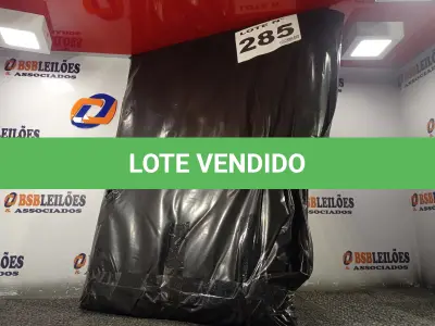 LOTE 285 - 01 - CABECEIRA CAPITONE CASAL (NO ESTADO, NÃO SABEMOS SE FUNCIONA. LEILÃO NÃO TEM GARANTIA E NEM DEVOLUÇÃO, SUJEITO A POSSÍVEIS AVARIAS VISÍVEIS/OCULTAS E/OU AUSÊNCIA DE COMPONENTES)