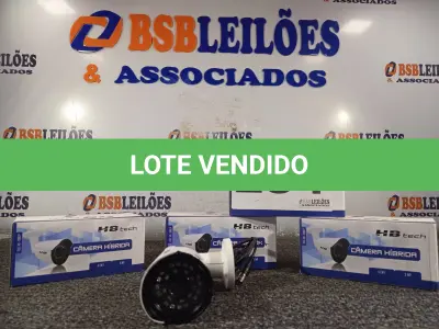 LOTE 254 - 04 – CÂMERAS DE SEGURANÇA FULL HD (NO ESTADO, NÃO SABEMOS SE FUNCIONA. LEILÃO NÃO TEM GARANTIA E NEM DEVOLUÇÃO, SUJEITO A POSSÍVEIS AVARIAS VISÍVEIS/OCULTAS E/OU AUSÊNCIA DE COMPONENTES)